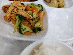 -香里香自助盒饭(红旗街店)