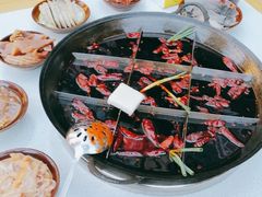 -正贰捌经重庆老火锅(建设路店)
