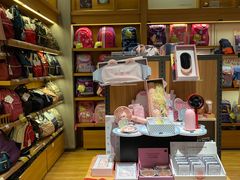 -百新书局(尚悦湾店)