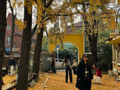 -Rabbit Cafe私房西餐甜点咖啡(栖霞路店)