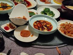 -粤尚腾香居中餐厅(首都机场希尔顿店)