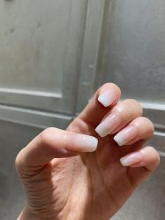 -悦指间美甲美睫