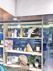 -苏豪路易士·嘉玛发廊