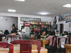 -溢心园香河肉饼总店