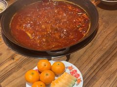 -旧街市鲜货老火锅(大光路店)