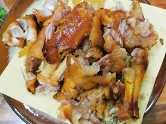 -六禾熏酱小酒馆·东北菜(海甸岛店)