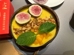 芒果酸奶碗-三只耳冷锅鱼火锅(玉林店)