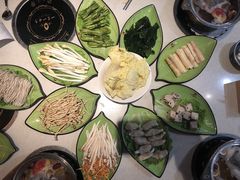 -一叶一世界·素食餐厅(锦华万达店)