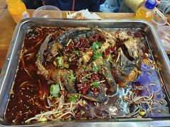 -老东镇啤酒屋海鲜加工·蒸汽海鲜·海鲜烧烤(台东店)