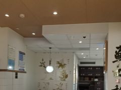 -必胜客(WOW昙华林店)