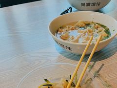 -周震馄饨(雅达阳羡溪山店)