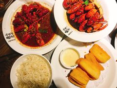 -龙巢盱眙龙虾·牛蛙·烧烤宵夜(八卦岭店)