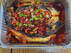-鸣记脆皮烤鱼·海鲜烤鱼(三八广场店)