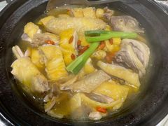 金牌盐酒鸡-鹭岛新泉客家菜·海鲜·融合菜(莲前店)