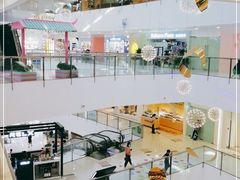 -新田360广场(上海华侨城店)