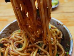 素椒杂酱面-左撇子私房面