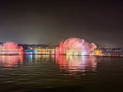 -星湖旅游景区七星岩