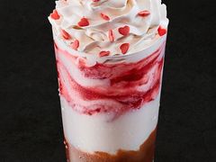 童趣三色杯星冰乐-星巴克臻选(江门汇悦大融城店)