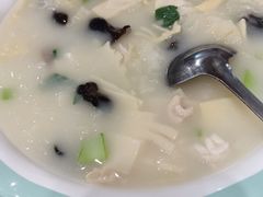 -春水锅贴·传统鲁菜(大明湖店)