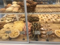 -焙丽拾光(麦凯乐直营店)