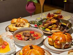 -Mogul Eatery·大亨餐酒馆