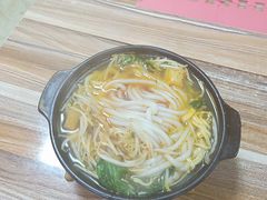 -三品阁过桥米线(万达店)