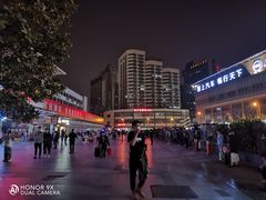 -上海站南广场-停车场