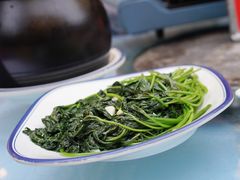 蒜蓉番薯藤-刘姐啤酒鱼民族演艺餐厅(西街总店)