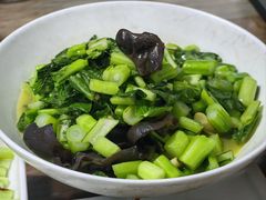一碗青菜-魁盛居百年鲁菜馆(县西巷店)