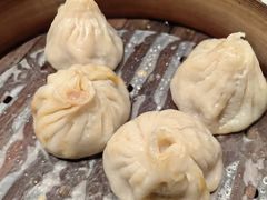 蟹粉小笼-老半斋(福州路店)