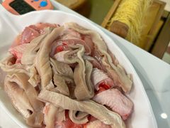 -洪氏嗨捞·广东猪肚鸡·椰子鸡火锅(西咸万象城店)