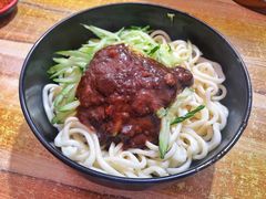 炸酱面-杭州小笼包(地质大学店)