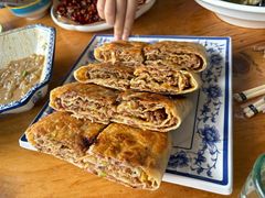 -虹海圣肉饼店家常菜馆