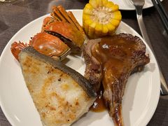 -乐咖啡西餐厅(太湖皇冠假日酒店)