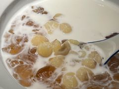 -RUXU入续糖水铺与包(卓悦中心店)