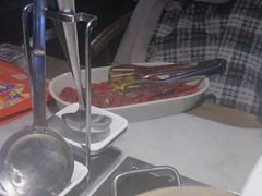 -尚尚仙·酸汤猪手·猪肚鸡火锅(华联万柳购物中心店)