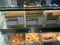 -上海哈尔滨食品厂(汇联商厦店)