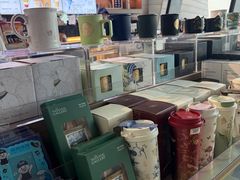 -抱抱地球咖啡馆(国家海洋博物馆店)