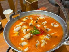 -老滇山寨•云南特色菜•地方菜•民族风情歌舞表演(金碧店)