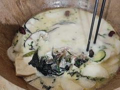 -云中鱼蒸汽石锅鱼(川沙百联店)