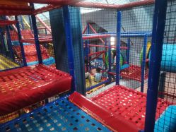 -动力星球家庭亲子游乐中心