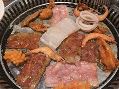 -韩大地海鲜自助烧烤城(黄兴路步行街店)