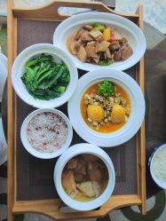 -臻康乃馨月子中心(集美店)