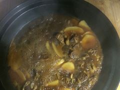 -山妹子铁锅炖