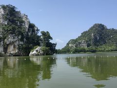 -星湖旅游景区七星岩