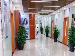 -茂菊口腔连锁(浦东南路店)