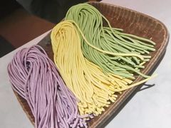 -芸山季·云南野生菌火锅(人民广场来福士店)