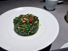松子马兰头-晓淮山·扬州早茶·淮扬菜(龙阳广场店)