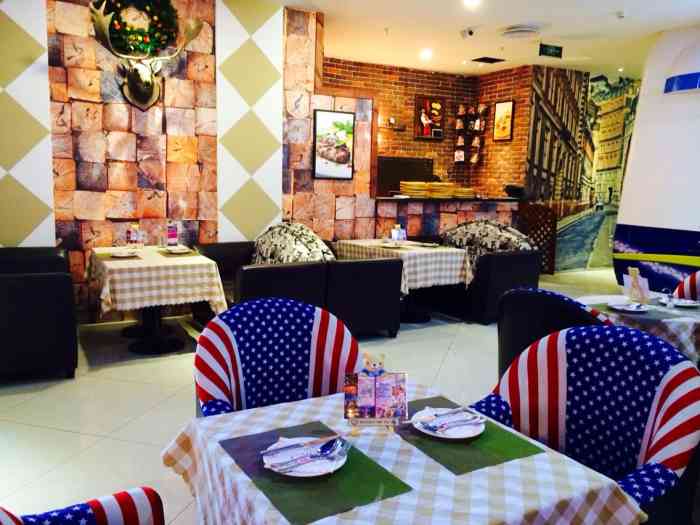 查克芝士欢乐餐厅-"菜品很好,有孩子玩乐的地方,孩子十分喜欢.