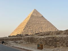 -吉萨金字塔群